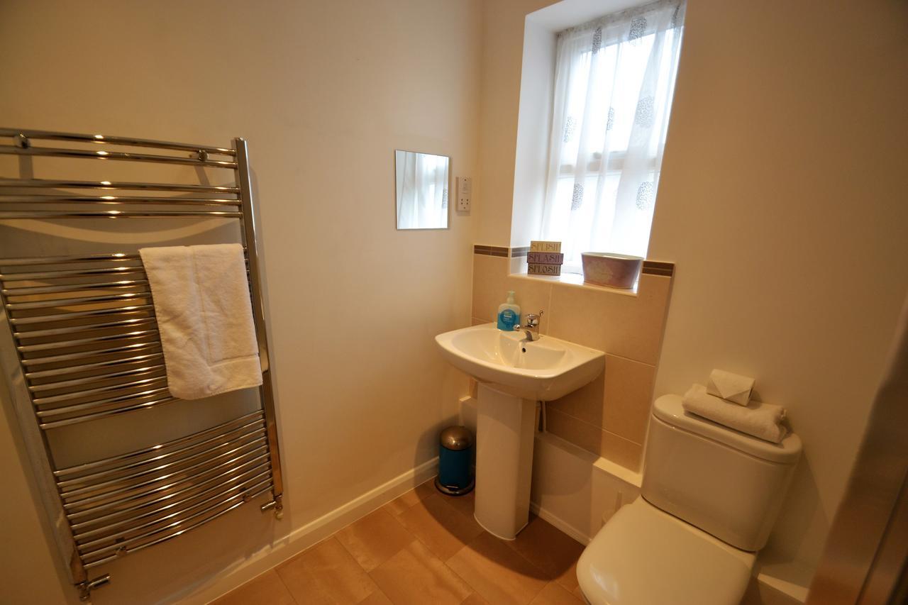 8 Alexandra Terrace Daire Telford Dış mekan fotoğraf